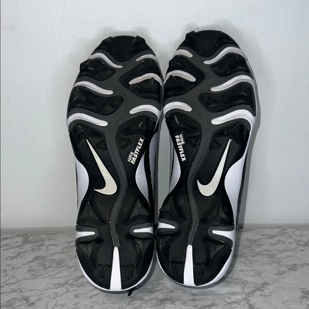 Nike Vapor Ultrafly 3 Fastflex Black and White Cleats